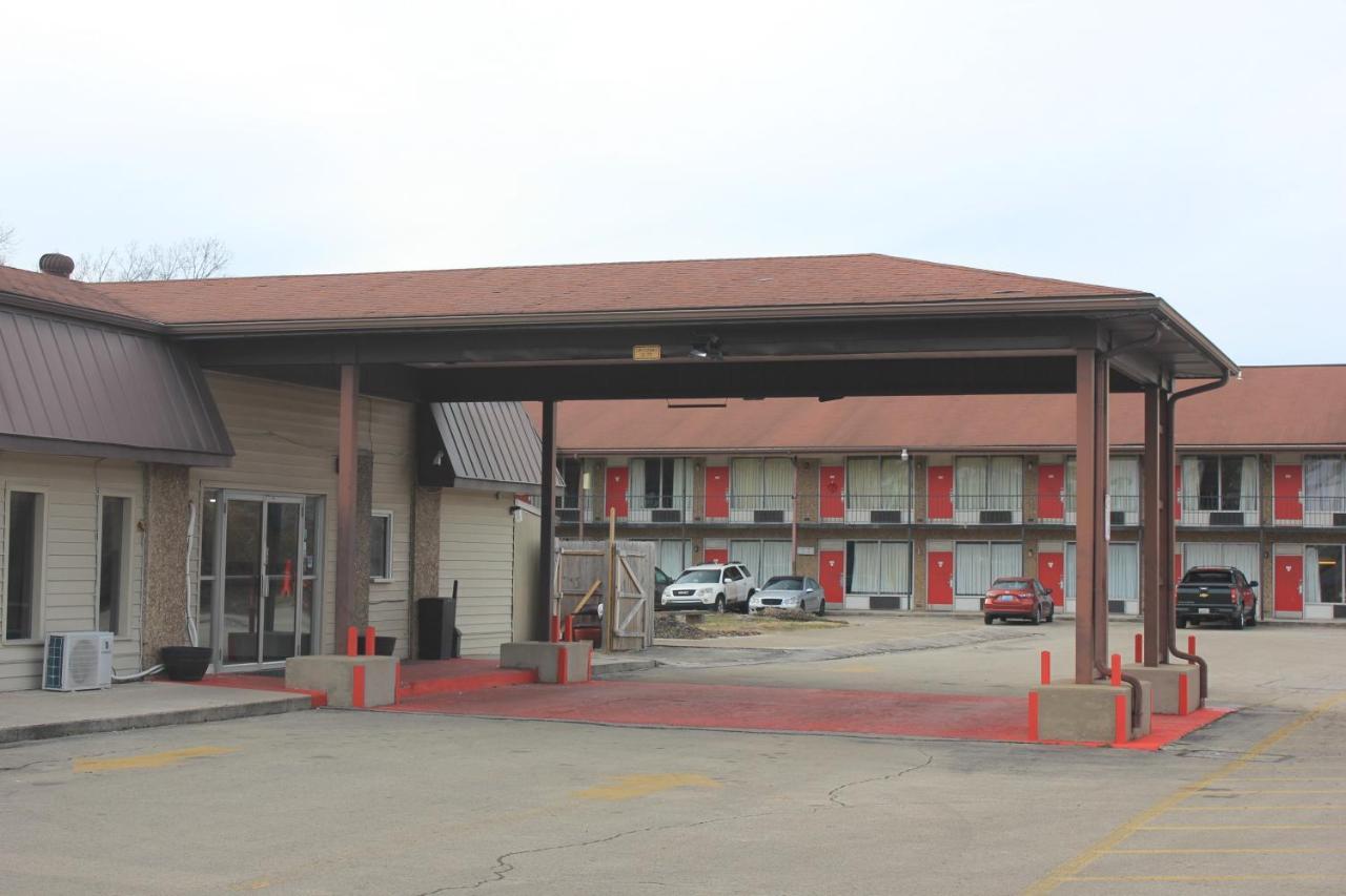 Red Carpet Inn - Louisville Exterior foto